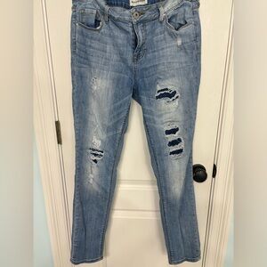 Bullhead Denim Co Low Rise Skinniest Jeans - Size 13